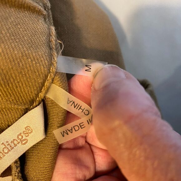 Soft Surroundings Tan Pull On Pants Metal Snap Ankle Detail Womens Medium - Picture 6 of 11